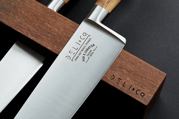 Eduardo_Ouvido_Deli26Co._KnivesBrand26Packaging7