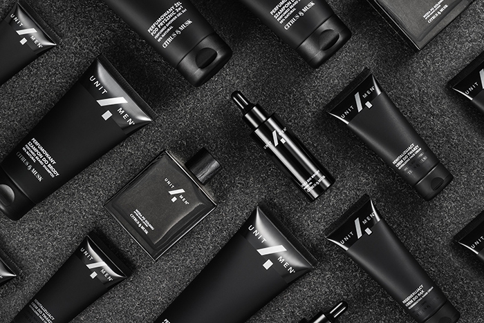 3-Unit4Men-world-brand-design