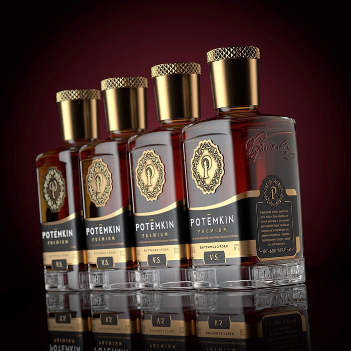SHUMI-LOVE-DESIGN-TM-Branding-Agency-POTЁMKIN3-1536x1536
