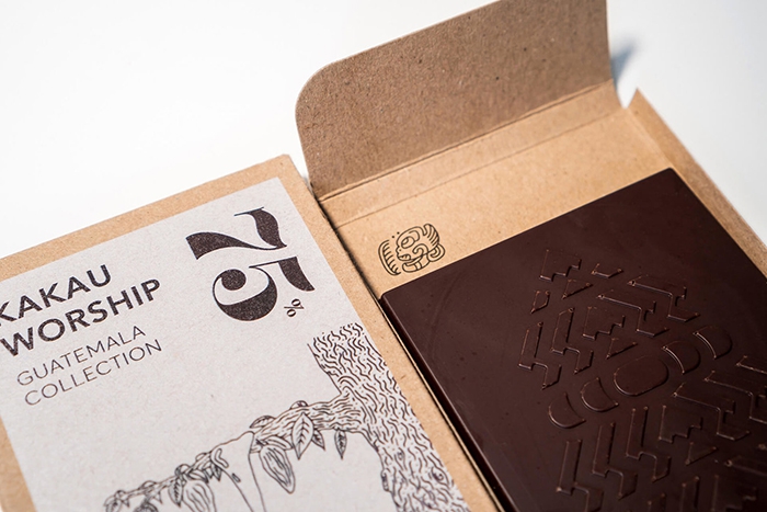 hC3B8ly-KakauWorship3